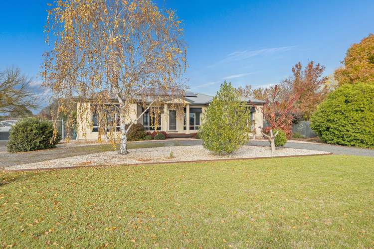 24 Hairs Lane, Benalla VIC 3672