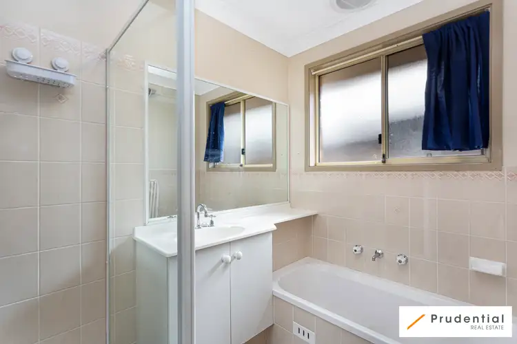 Fifth view of Homely house listing, 6 Poppy Place, Macquarie Fields NSW 2564