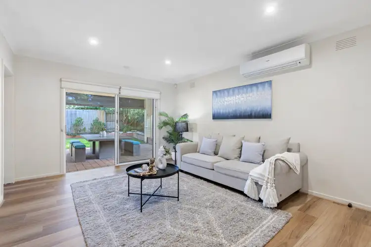 Main view of Homely unit listing, 2/387-389 Nepean Highway, Mordialloc VIC 3195