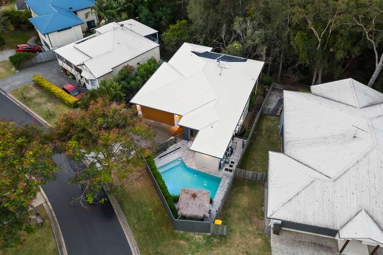 16 Highbury Place, Upper Kedron QLD 4055