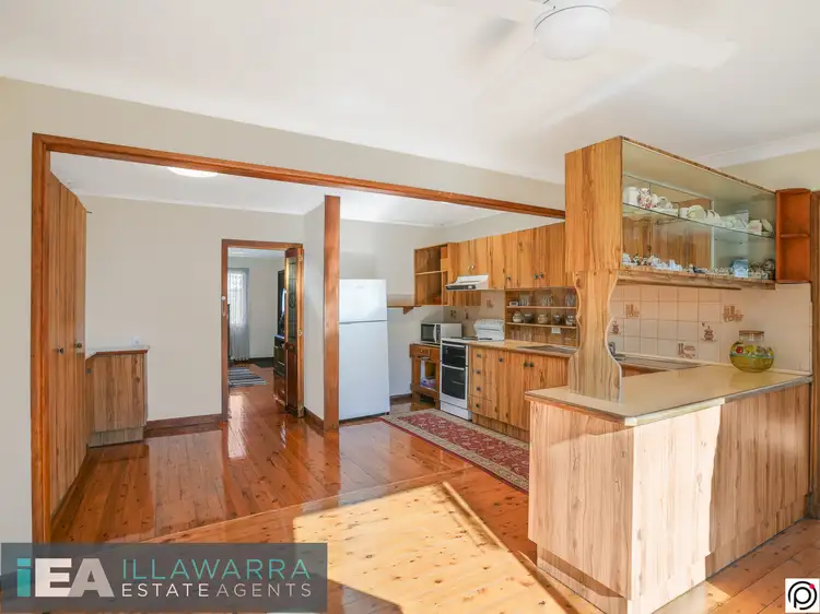 Fourth view of Homely house listing, 594 Northcliffe Drive, Berkeley NSW 2506