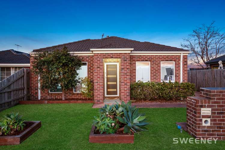 1/2 Warren Court, Altona Meadows VIC 3028