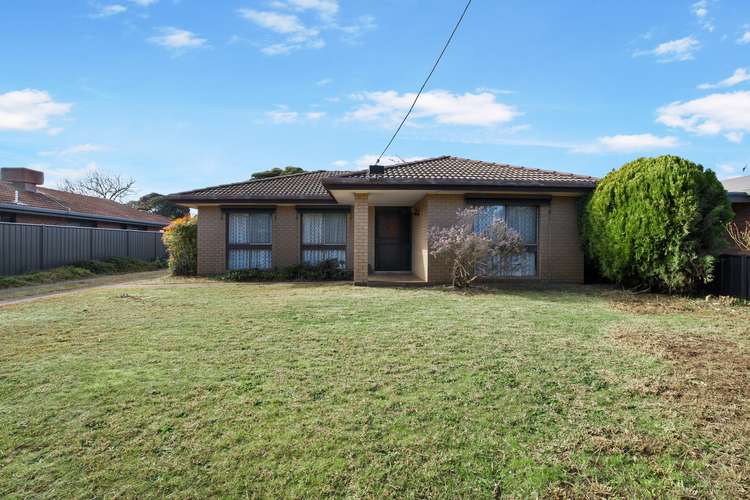 51 Monds Avenue, Benalla VIC 3672