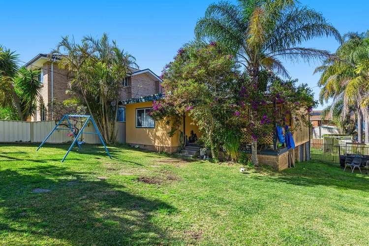 34 Winbin Crescent, Gwandalan NSW 2259