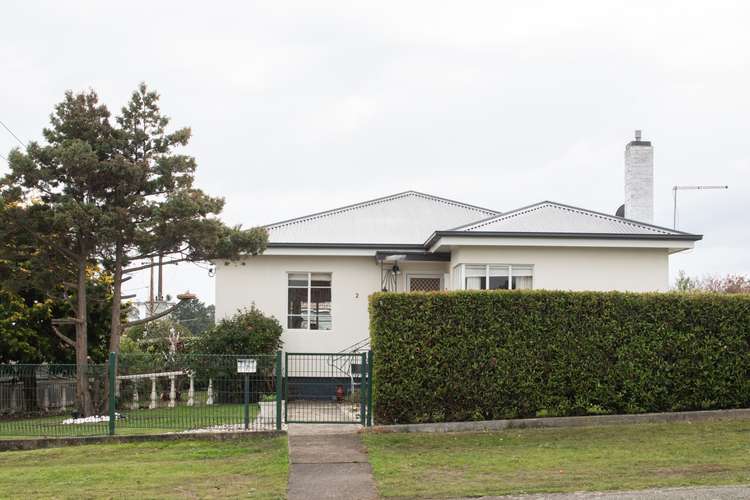 2 Hargrave Crescent, Mayfield TAS 7248