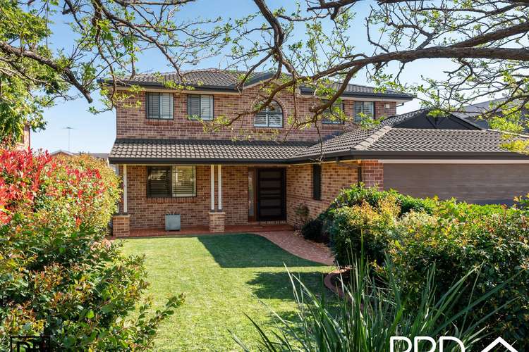 682 Henry Lawson Drive, East Hills NSW 2213