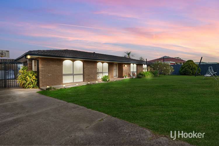 9 Carnarvon Place, Melton West VIC 3337