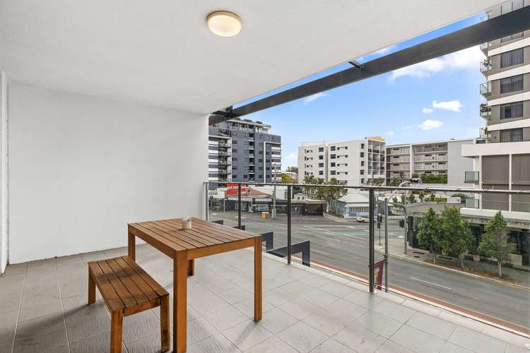 Main view of Homely unit listing, 208/159 Logan Road, Woolloongabba QLD 4102