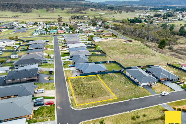 93 Henning Crescent, Wallerawang NSW 2845