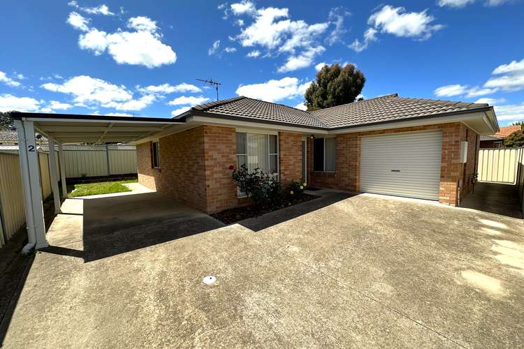 2/13 Lachlan Close, Young NSW 2594