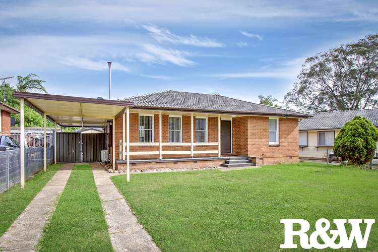 Main view of Homely house listing, 9 Tasman Avenue, Lethbridge Park NSW 2770