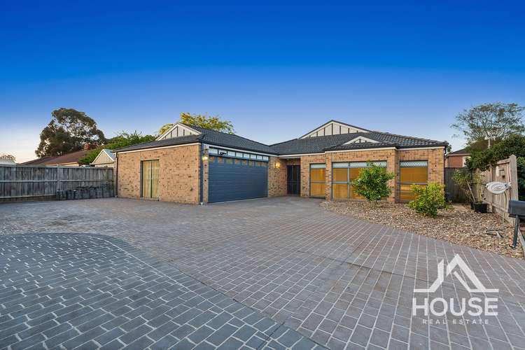 34 Don Collins Way, Berwick VIC 3806