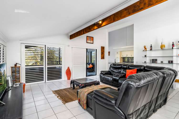 Fourth view of Homely house listing, 2 Bolgart Court, Elanora QLD 4221