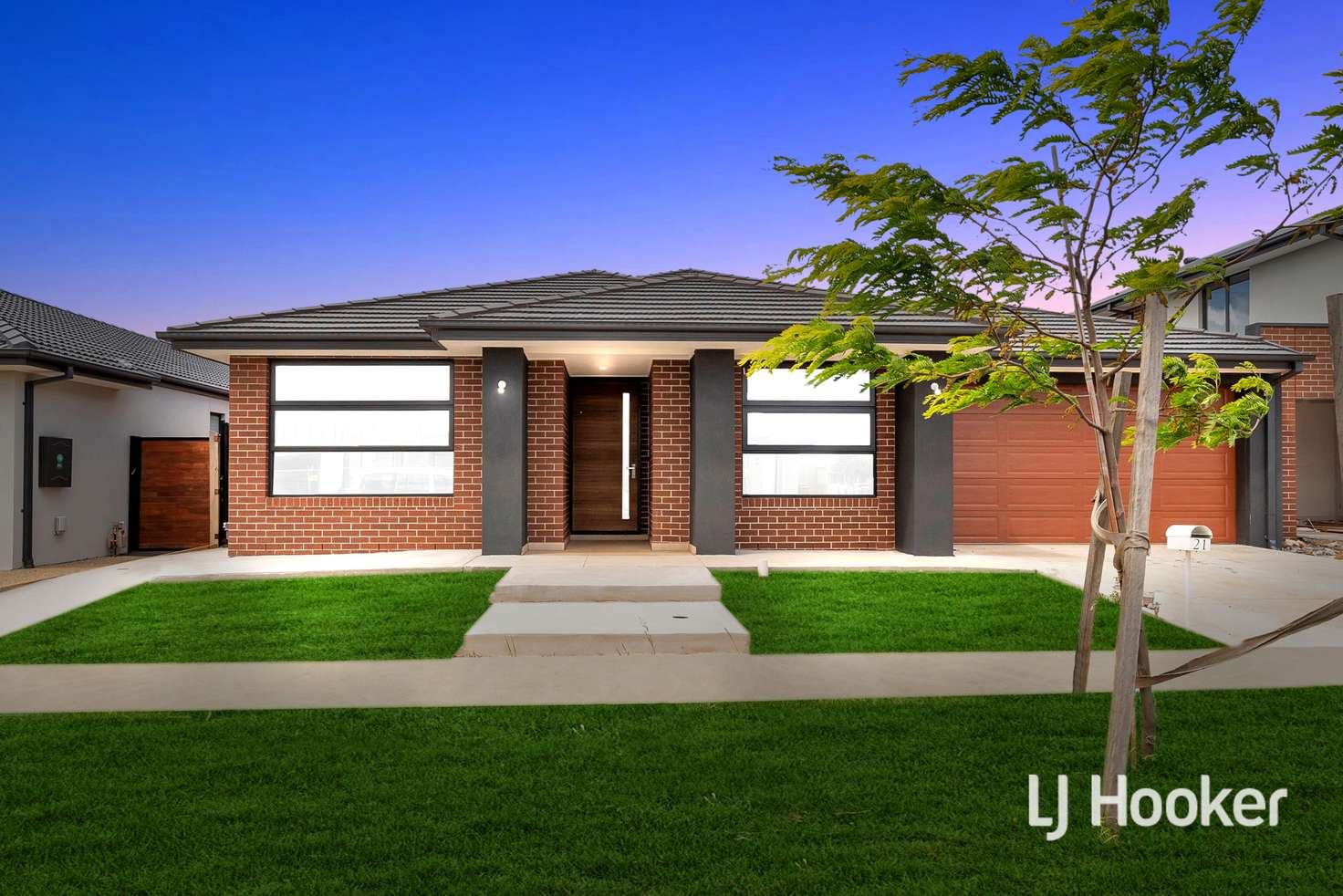 Main view of Homely house listing, 21 Huntingfield Street, Thornhill Park VIC 3335