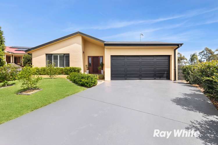 4 Oxley Place, Sunshine Bay NSW 2536