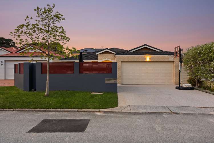 5 Troytown Way, Melville WA 6156