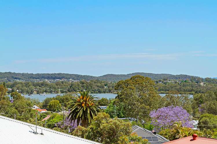 3 Goldsmith Avenue, Fennell Bay NSW 2283