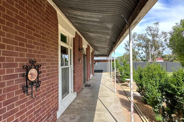 5 Hayes Street, Henty NSW 2658