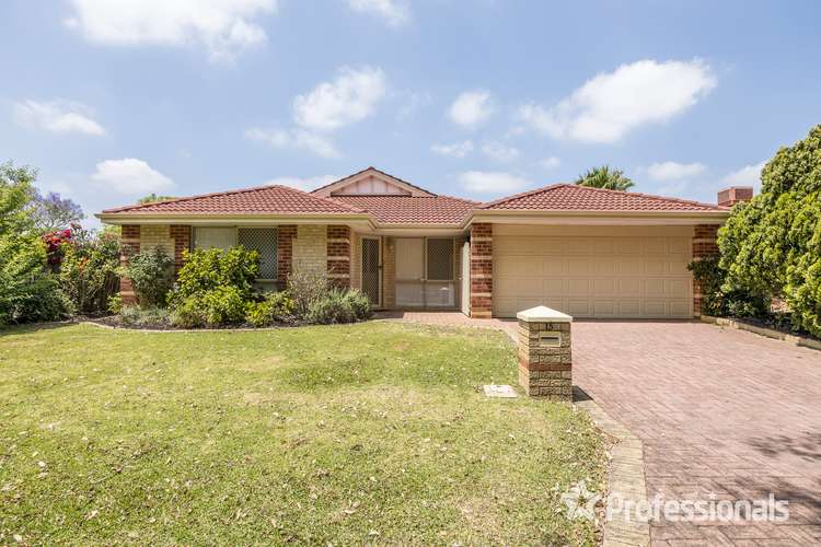 15 Woodhouse Circuit, Canning Vale WA 6155