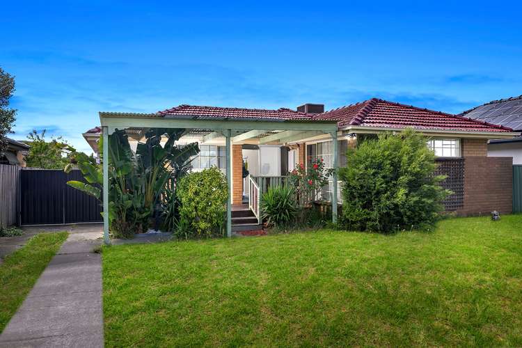 Main view of Homely house listing, 10 Valley Court, Craigieburn VIC 3064