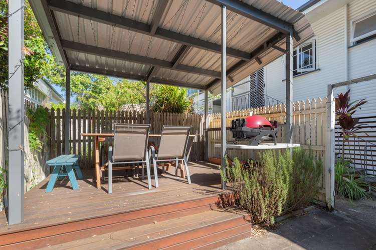 Main view of Homely unit listing, 3/18 Victor Street, Holland Park QLD 4121