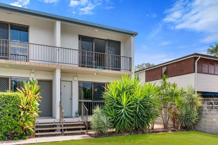 Main view of Homely unit listing, 9/25-27 Roberts Street, Hermit Park QLD 4812