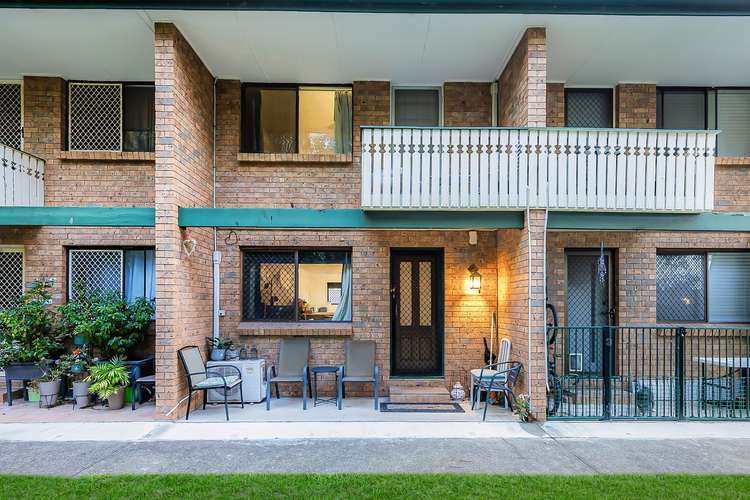 Main view of Homely townhouse listing, 6/11 Frank Street, Labrador QLD 4215