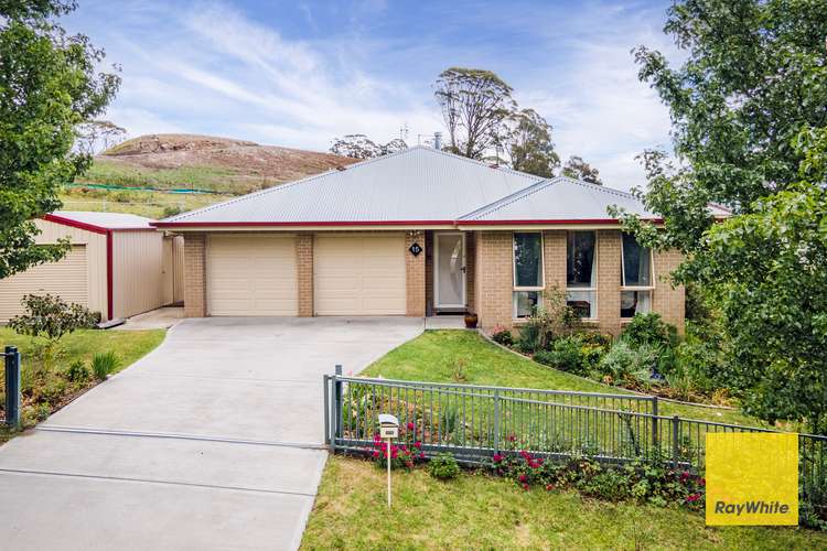 Main view of Homely house listing, 15 Munbinga Drive, Lithgow NSW 2790