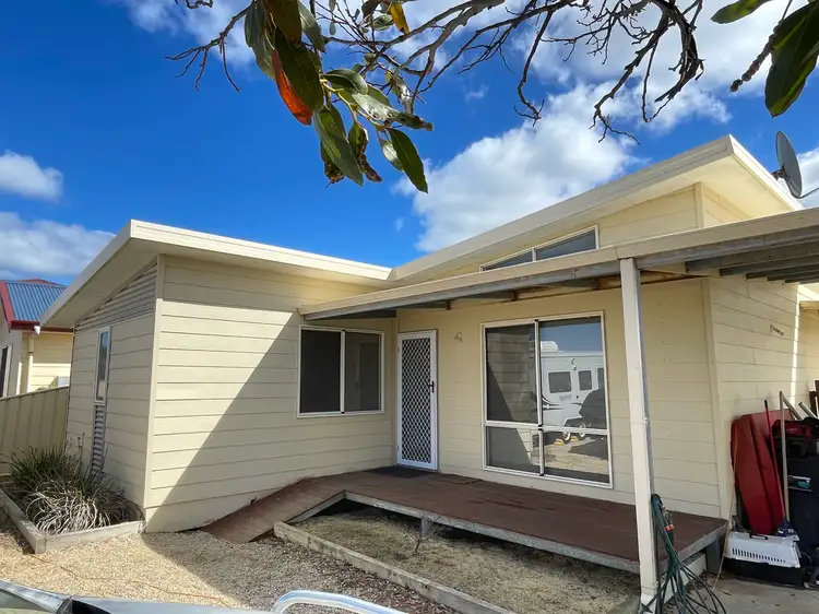 48 Birdwood Street