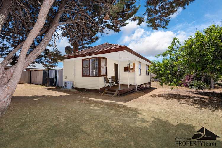 7 Crabbe Street, Rangeway WA 6530