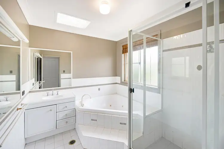 Sixth view of Homely house listing, 1 Lowana Close, Mudgee NSW 2850