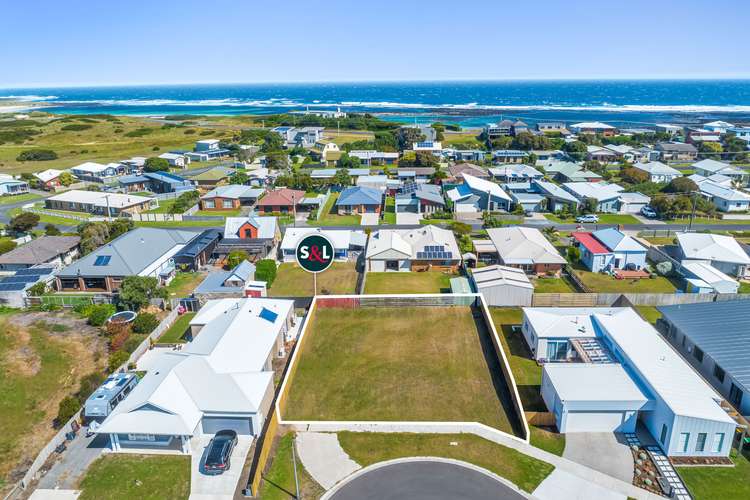 11 Hill Street, Port Fairy VIC 3284