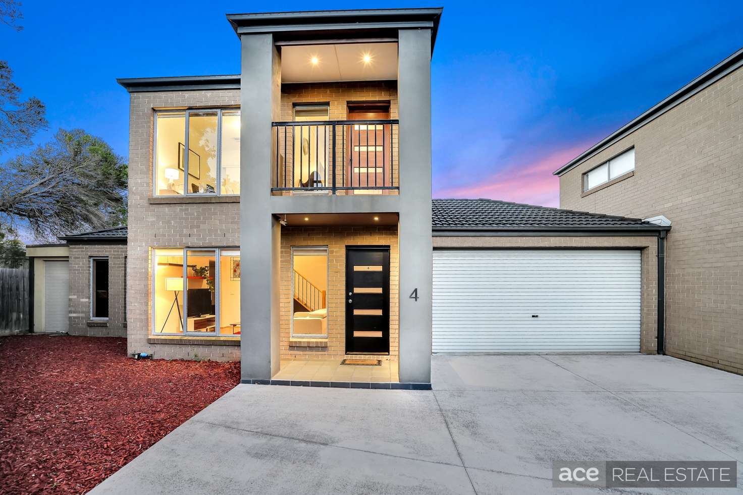 Main view of Homely house listing, 4/9-11 Georgia Crescent, Werribee VIC 3030