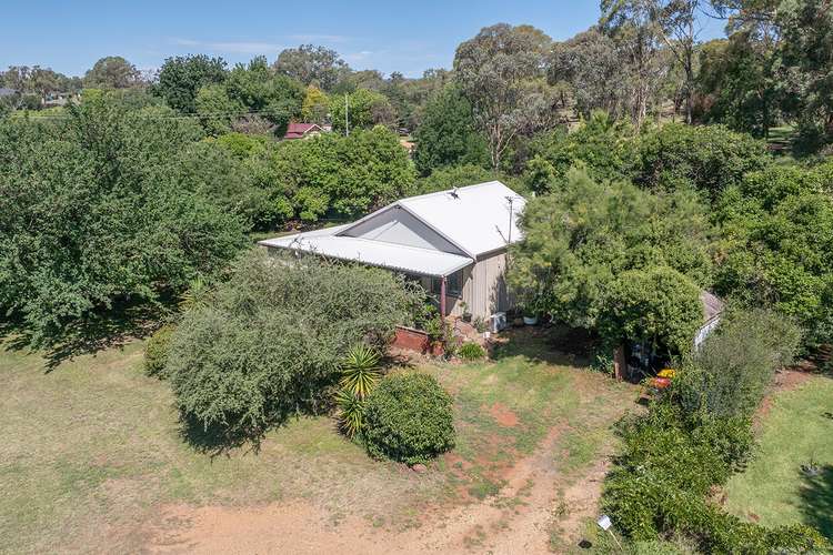 36 Boree Street, Cudal NSW 2864