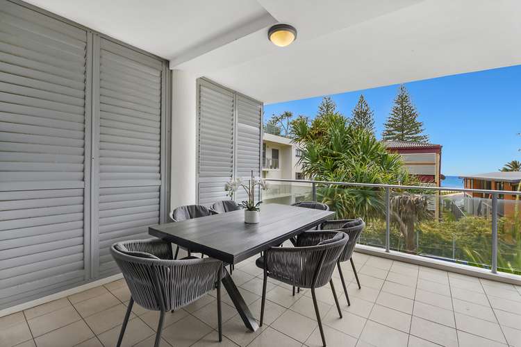 Main view of Homely unit listing, 2/11 Eden Avenue, Coolangatta QLD 4225