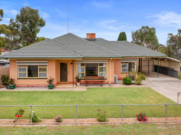 30 Long Street