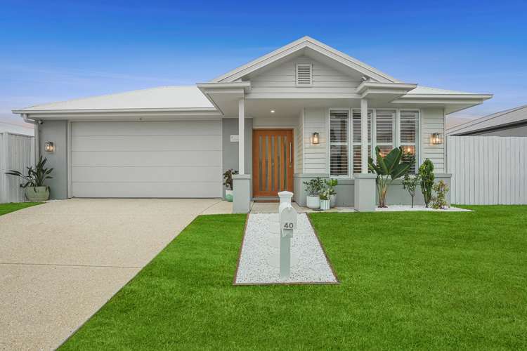 40 Lighthouse Esplanade, Newport QLD 4020