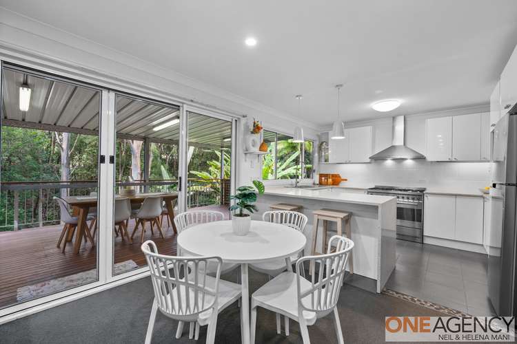 16 Oakglen Road, North Gosford NSW 2250