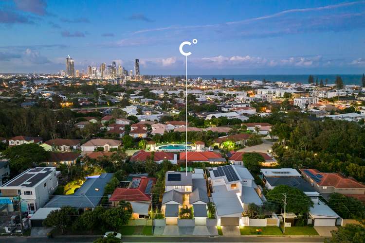 57 Surf Street, Mermaid Waters QLD 4218