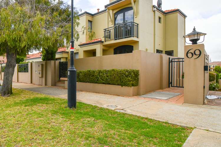 Second view of Homely townhouse listing, 15/69 Westview Parade, Wannanup WA 6210