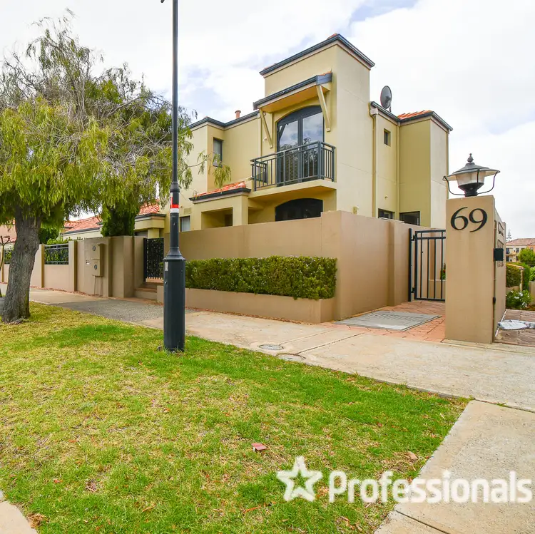 Second view of Homely townhouse listing, 15/69 Westview Parade, Wannanup WA 6210