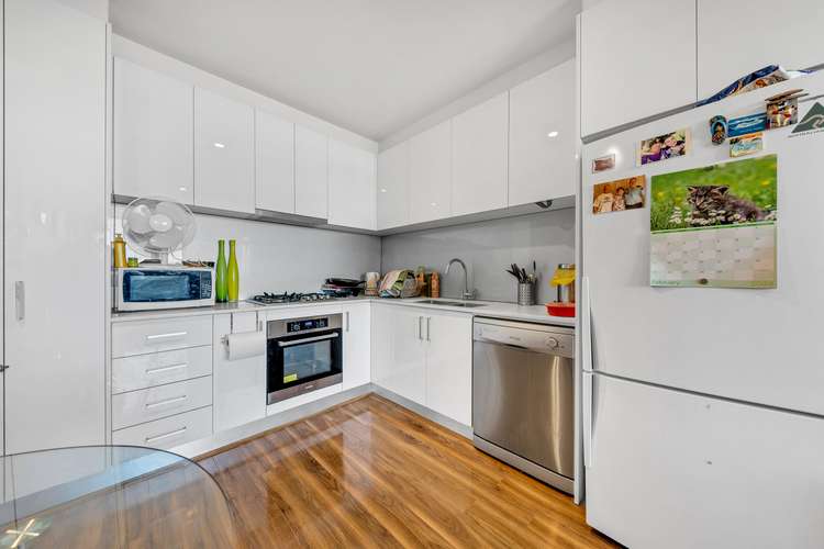 Fifth view of Homely apartment listing, 207/388 Murray Road, Preston VIC 3072
