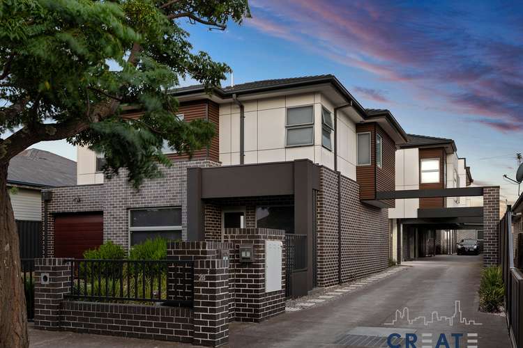 Main view of Homely townhouse listing, 2/28 Scott Avenue, St Albans VIC 3021