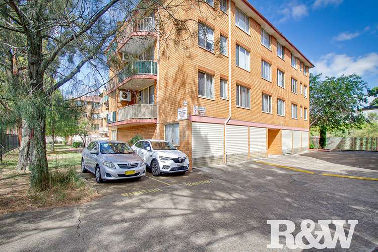 23/3 Riverpark Drive, Liverpool NSW 2170