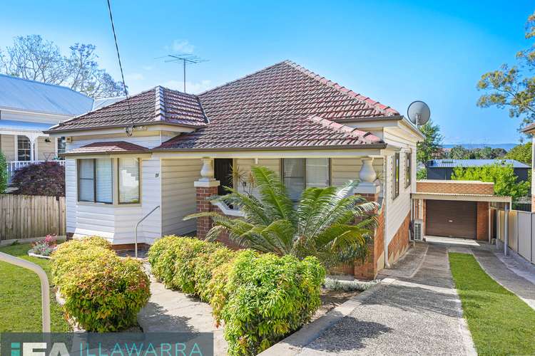 Main view of Homely house listing, 24 Urunga Parade, Wollongong NSW 2500