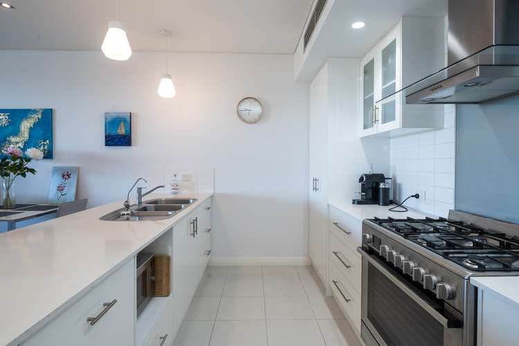 Third view of Homely house listing, 6/52 Rollinson Road, North Coogee WA 6163