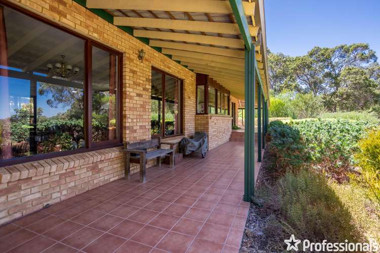 Sixth view of Homely house listing, 5 Chipper Close, Bedfordale WA 6112