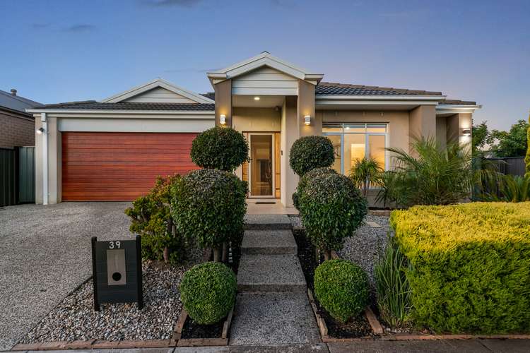 Main view of Homely house listing, 39 Tonbridge Circle, Derrimut VIC 3026