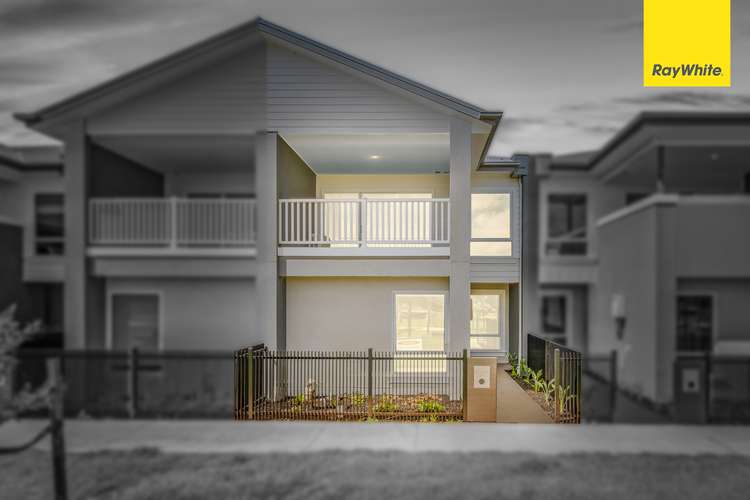 Main view of Homely house listing, 10 Calderwood Walk, Strathtulloh VIC 3338