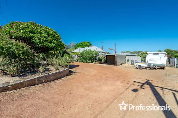 Main view of Homely house listing, 122 Owtram Road, Armadale WA 6112